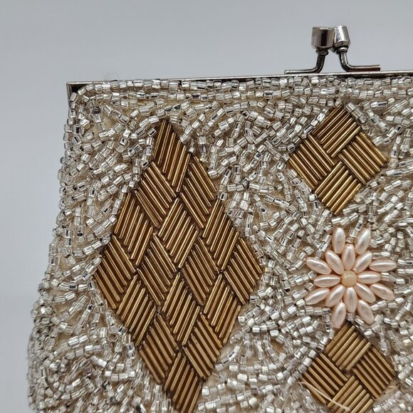 Vintage 1950's Silver Pearl Diamond Pattern Hand Beaded Evening Purse Clutch - Picture 7 of 12
